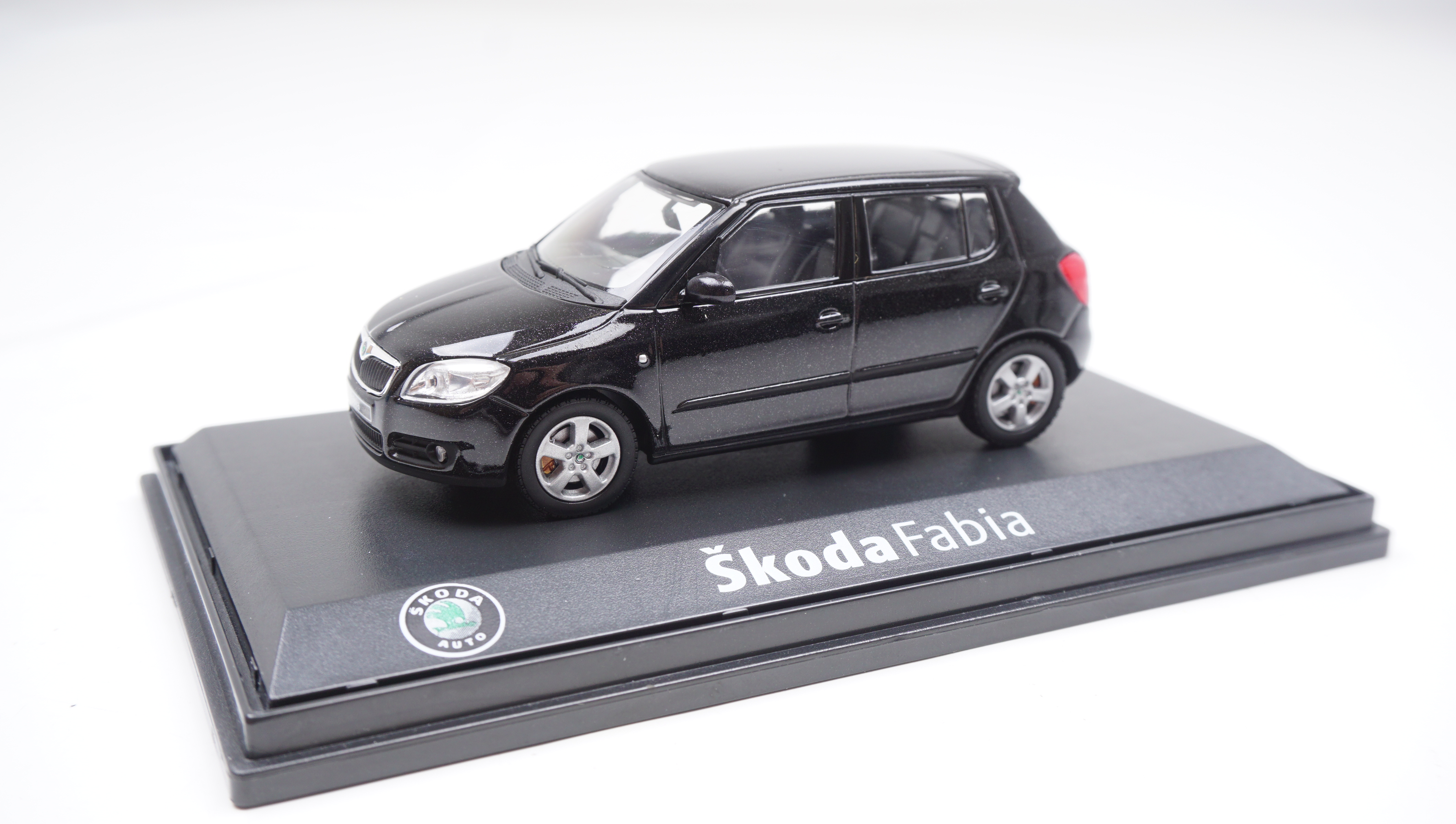 Modellauto Skoda Fabia II (schwarz)