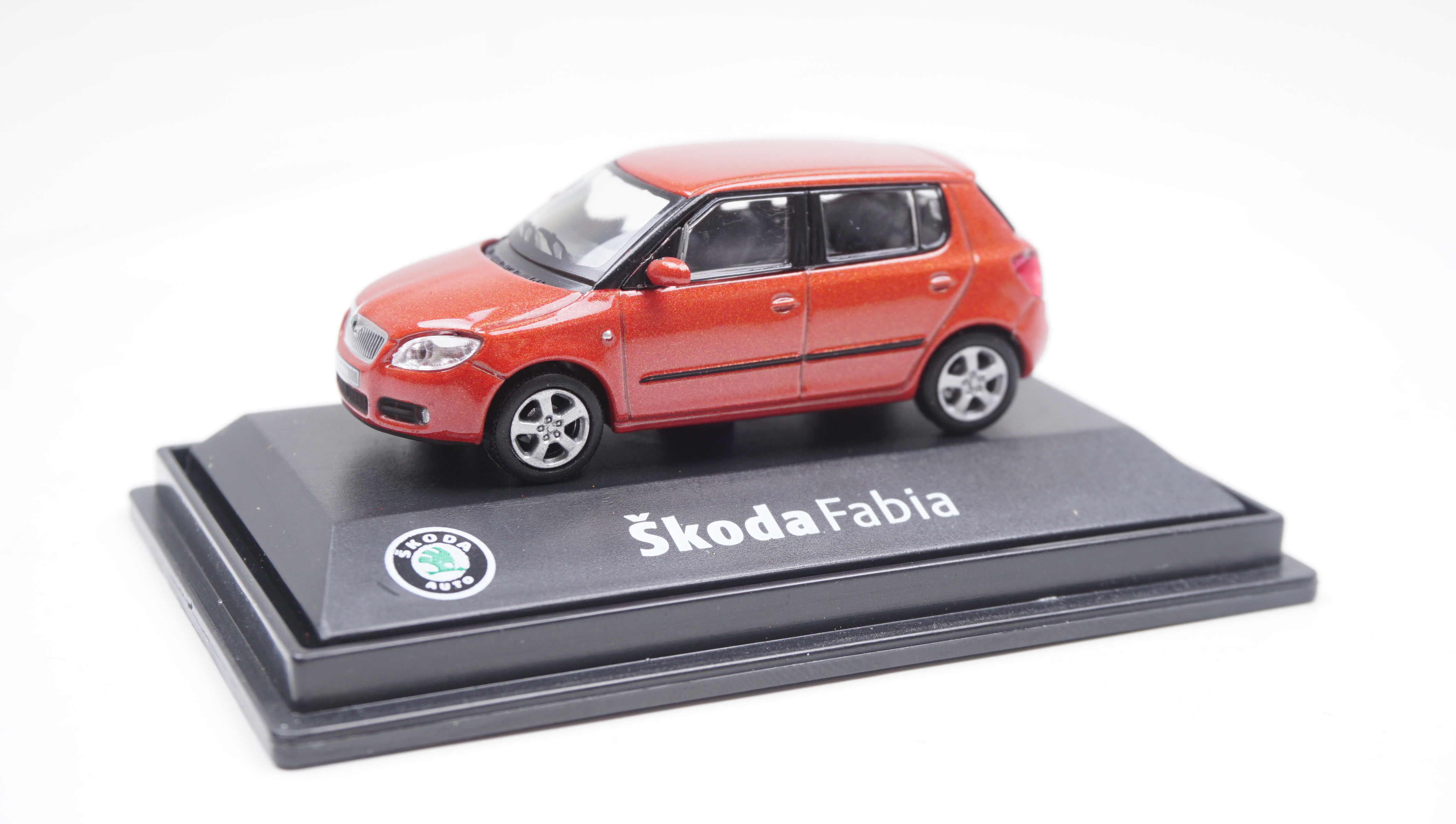 Modellauto Skoda Fabia II  (rot)